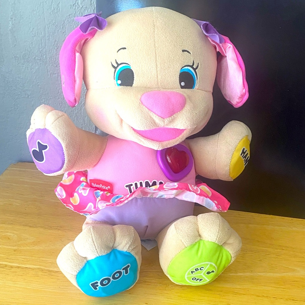 2012 Fisher Price Laugh and Learn Smart Stage singing puppy NWOT